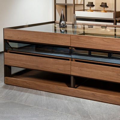 Armazenamento Guarda-roupa Pontos construídos Passear no armário Centro de móveis Island Design